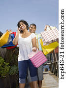 איש, להביא, שלו, wife’s, שקיות של קניות