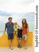 retrato, de, padres, con, joven, hijos