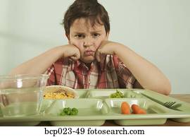 a, בחור צעיר, עצוב, עם, שלו, צלחת של אוכל