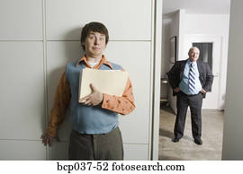 empregado, escondendo, de, patrão