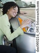 mulher, abraçando, dela, car