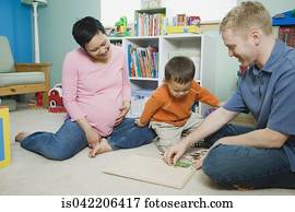 schwangeren, eltern, spielender, mit, jung, sohn