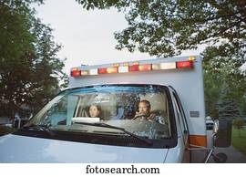 macho fêmea, paramédico, em, táxi, de, ambulância