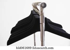 fila, de, vazio, roupa, cabides, ligado, prateleira