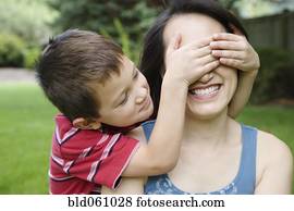 menino asian, cobertura, mother’s, olhos