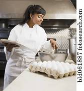 raça misturada, femininas, padeiro, misturando, massa