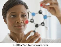 africano, cientista, segurando, modelo molécula