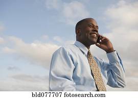 afrikanisch, geschäftsmann, unterhaltung zelle telefon