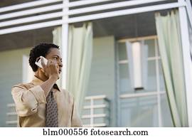 afrikanisch, geschäftsmann, unterhaltung zelle telefon