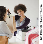 escrevente vendas, passar, cliente, saco shopping