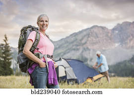 caucasiano, acampamento par, ligado, montanha