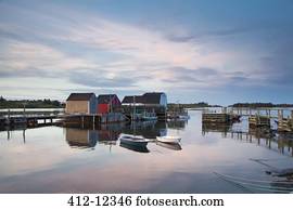 barcos remos, e, edifícios, ligado, pacata, baía