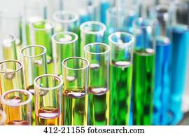 cima, de, prateleira, de, tubos teste, com, solução