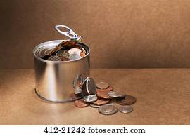 selado, lata, transbordante, com, mudança