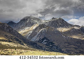 Landscape view of Sutherland mountains, New Zealand
