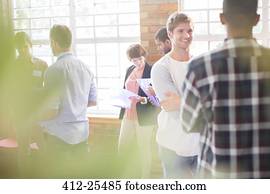 pessoas, networking, em, centro comunidade