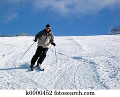 Skiing Skiing