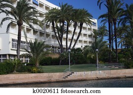 HOTEL HOTEL