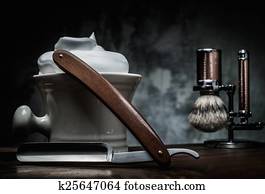 raspar, navalhas, e, tigela, com, espuma, ligado, madeira, fundo