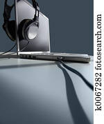 Listen In Listen In