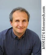 שמח, איש עסקים