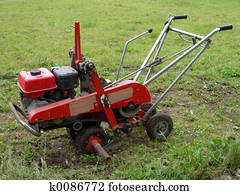 Garden tiller