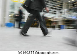 gehende, geschäftsmann