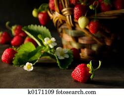 Strawberries (2) Strawberries (2)
