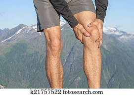 Runner with knee pain Runner with knee pain