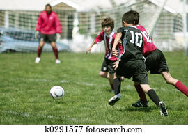 meninos, futebol jogando