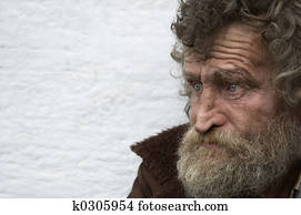 ללא בית, איש