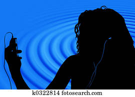 צללית, אישה