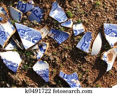 Broken Willow Pattern China