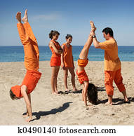 פעיל, משפחה