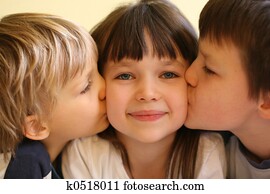 kiss kiss