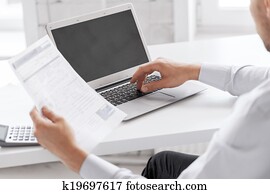 miling, obchodník, postup, do, miesto prevádzky