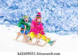 crianças, tendo divertimento, ligado, passeio sleigh