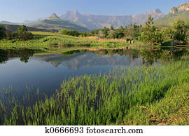 דראקאנסבארג, הרים