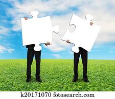 deux hommes, tenue, vide, puzzles, sur, herbe, terrestre