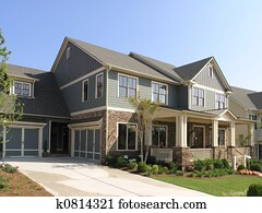 Luxury 6 - Exterior 1