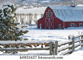 Barn in the Country Barn in the Country