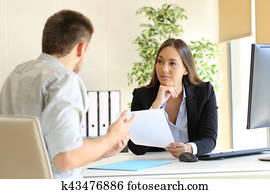 man, forskande, anställning, in, a, dålig, arbete samtalen