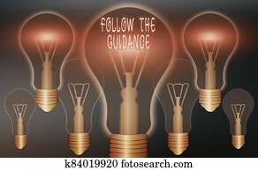 conceptual, letra de mano, actuación, seguir, el, guidance., empresa / negocio, foto, showcasing, controlador, un, curso, de, proyectil, por, builtin, mecanismo, realista, coloreado, vendimia, bombillas, idea, señal, solution.