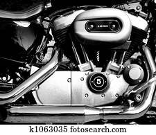 Motorcycle engine