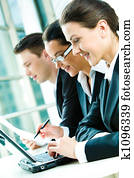 行, ......的, 人們