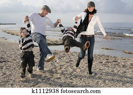 עליז, משפחה