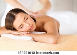 mulher bonita, em, spa, salão, começando massage
