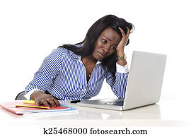 pretas, africano etnicidade americano, frustrado, mulher, trabalhando, em, tensão, em, escritório