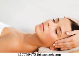 mulher bonita, em, spa, salão, tendo, facial