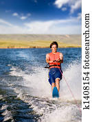 Water Skiing Water Skiing